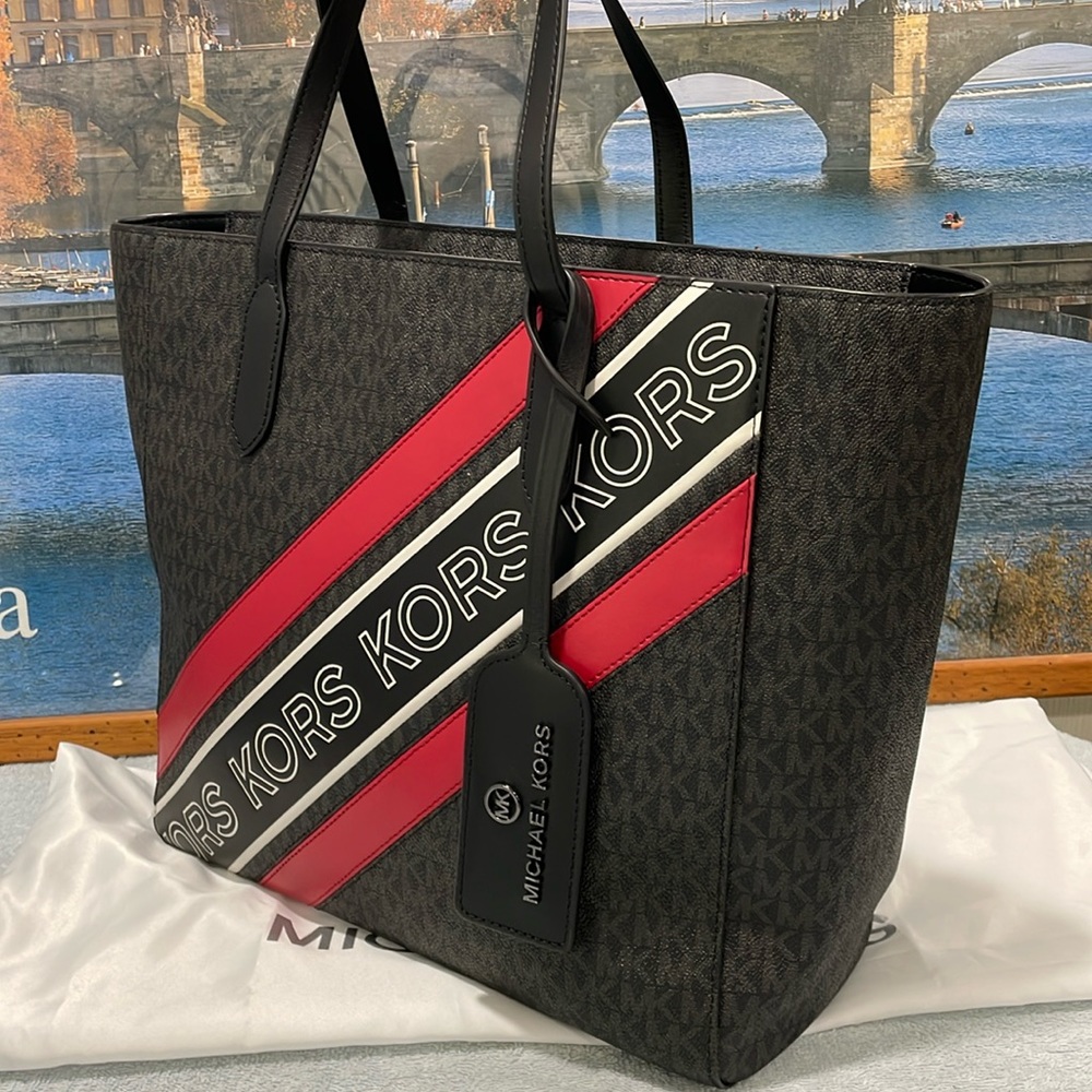 Michael Kors Tote - Picture 3 of 10